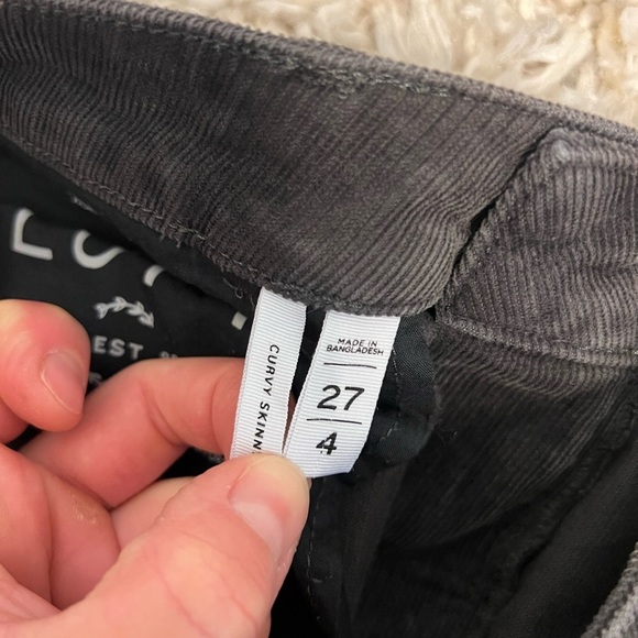 2/$30 Loft - Dark Gray Curvy Skinny Mid Rise Corduroy Pants - Picture 10 of 11